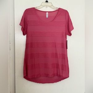 Salmon color Lularoe Classic Tee, New with free shipping!